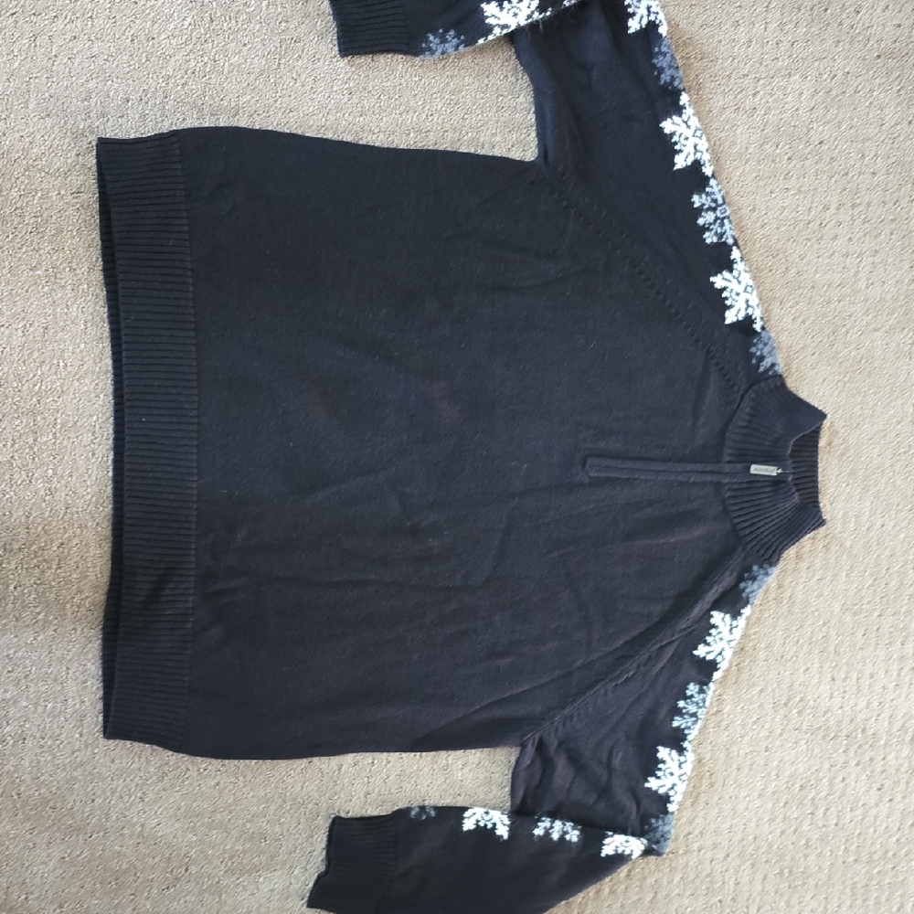 New Eddie Bauer Quarter Zip, Soft Sweater With snowflake Fuzzy Designs